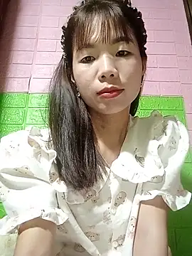 AmyLinee01 online show from June 5, 6:09 am