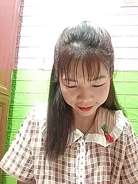 AmyLinee01 online show from June 19, 8:18 am