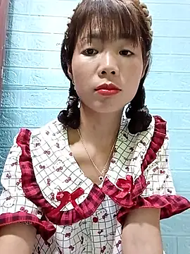 AmyLinee01 online show from July 14, 10:26 pm