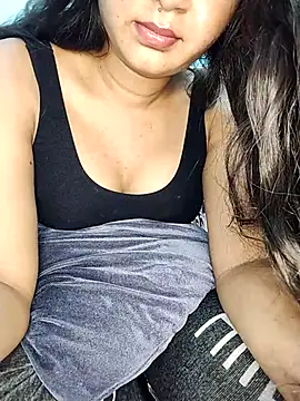 babygirl6263 online show from March 23, 12:42 pm