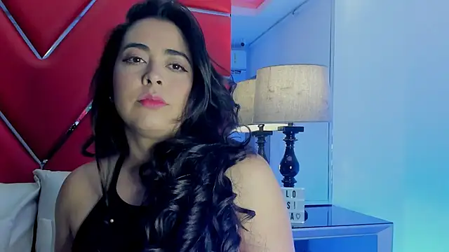 Sofia-Venegas online show from May 3, 11:49 am