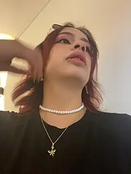 steffmontespink18 online show from June 4, 1:28 pm