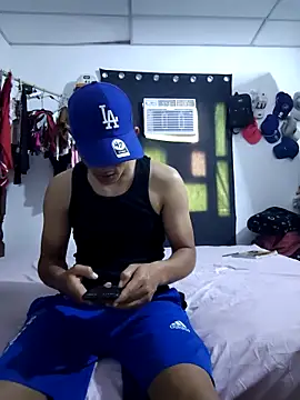 Snapshot of eduardo232345 chatting on March 23, 3:27 pm eduardo232345 online show from March 23, 3:27 pm