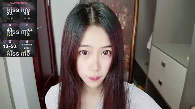 Snapshot of Hannah-baby chatting on March 27, 7:36 am Hannah-baby online show from March 27, 7:36 am