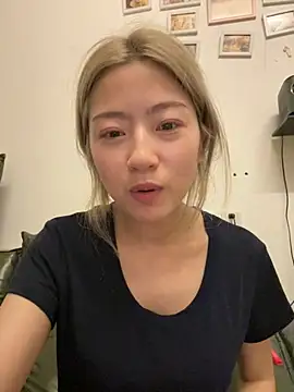 Olivia PINK0322 online show from May 17, 2:02 pm