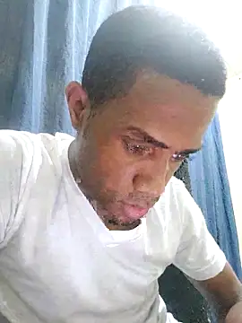 Snapshot of fresco09 chatting on March 31, 7:20 am fresco09 online show from March 31, 7:20 am