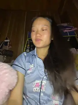 Jolinie online show from April 28, 5:23 am
