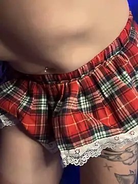 PolizistinKatja online show from March 25, 7:20 pm