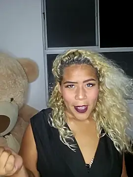 Nayaraluz online show from March 23, 2:26 am