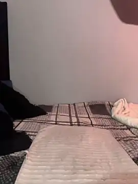 Snapshot of xxxchocolatepussy chatting on June 7, 10:30 am xxxchocolatepussy online show from June 7, 10:30 am