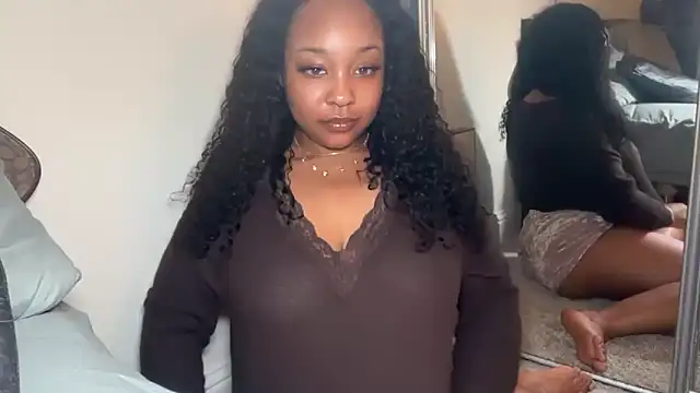 Snapshot of Yourmommysilk chatting on March 23, 5:11 am Yourmommysilk online show from March 23, 5:11 am