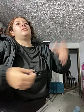 Amber rosse outdoors online show from April 17, 12:46 am