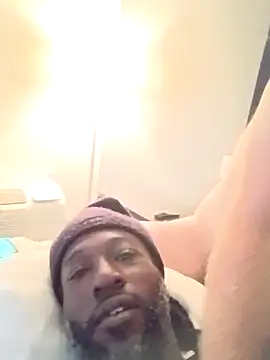 Snapshot of KingBlackStallion chatting on April 12, 1:05 pm KingBlackStallion online show from April 12, 1:05 pm