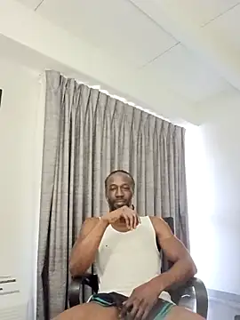 Snapshot of KingBlackStallion chatting on April 13, 12:10 pm KingBlackStallion online show from April 13, 12:10 pm