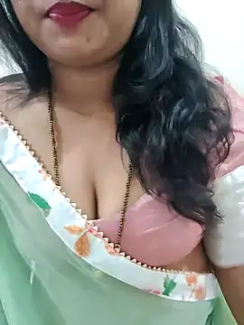 Snapshot of Ramya_456 chatting on July 1, 4:58 am Ramya 456 online show from July 1, 4:58 am