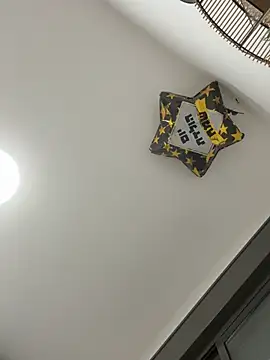 Snapshot of gucci_1996 chatting on March 24, 12:26 am gucci 1996 online show from March 24, 12:26 am