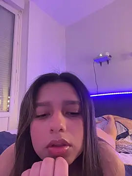 Lusty Lunaa online show from March 30, 7:09 am