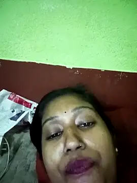 bannerjeesneha20 online show from April 24, 2:19 pm
