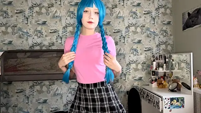 Snapshot of Love_you_Kim chatting on April 6, 1:45 pm Love you Kim online show from April 6, 1:45 pm