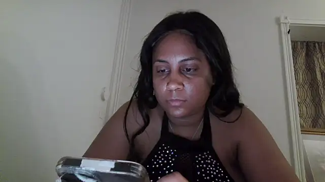 Snapshot of biancadoesit chatting on May 20, 5:13 am biancadoesit online show from May 20, 5:13 am