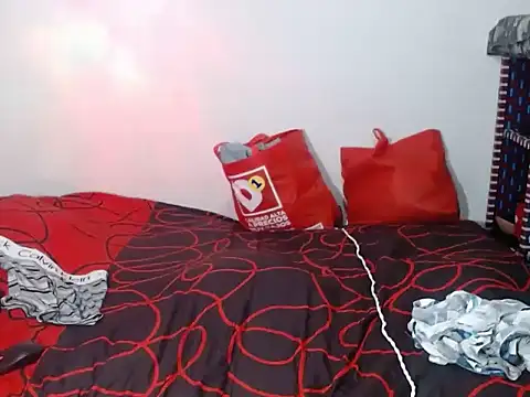 SexyboyHot2000 online show from April 21, 3:57 am
