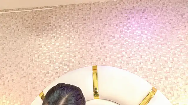 Snapshot of celestte_sm chatting on May 16, 7:12 pm celestte sm online show from May 16, 7:12 pm