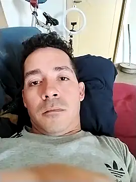 Gabriel leon33 online show from June 19, 9:29 pm