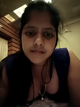 Aditi sarkar online show from April 18, 12:20 pm