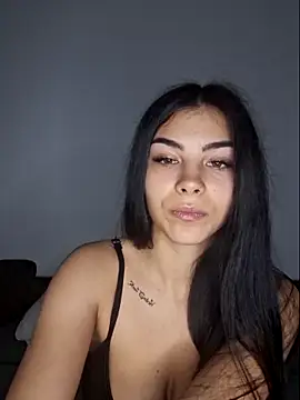 Snapshot of Crissdesire chatting on March 27, 3:01 pm Crissdesire online show from March 27, 3:01 pm