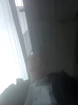 mateosantos111 online show from March 25, 8:15 pm