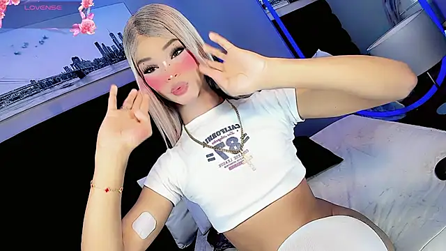 Kornylovee online show from July 10, 9:06 pm