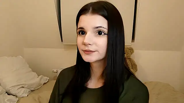 Wendy Iris online show from March 25, 5:30 pm