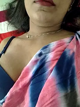 Snapshot of khushi_ji00 chatting on May 29, 11:19 am khushi ji00 online show from May 29, 11:19 am