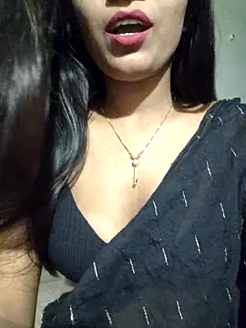 Snapshot of khushi_ji00 chatting on May 30, 6:05 pm khushi ji00 online show from May 30, 6:05 pm