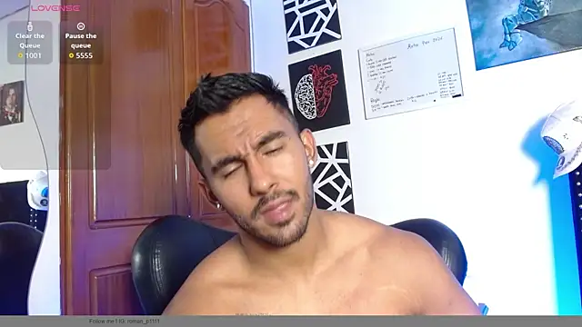romanpearce  online show from May 15, 8:49 pm