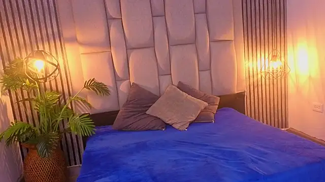 karamoss online show from March 28, 7:24 pm