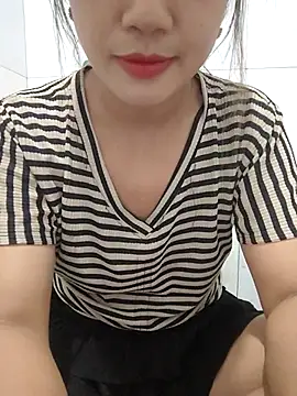 xinhxinh-cute online show from April 7, 2:06 pm