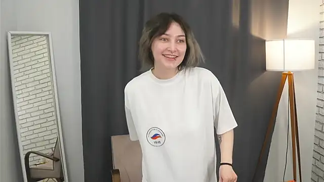 WavaMaddison online show from March 26, 3:34 am