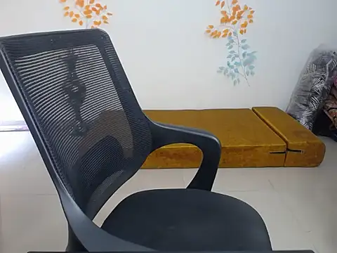 Snapshot of sweety_gaur chatting on June 4, 4:40 am sweety gaur online show from June 4, 4:40 am
