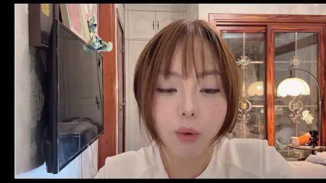 Snapshot of thelittlexx chatting on May 26, 7:59 am thelittlexx online show from May 26, 7:59 am