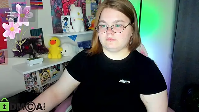 Maneela Kennedy online show from May 16, 11:53 am
