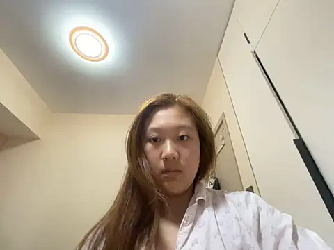 tutu512 online show from April 22, 10:39 am