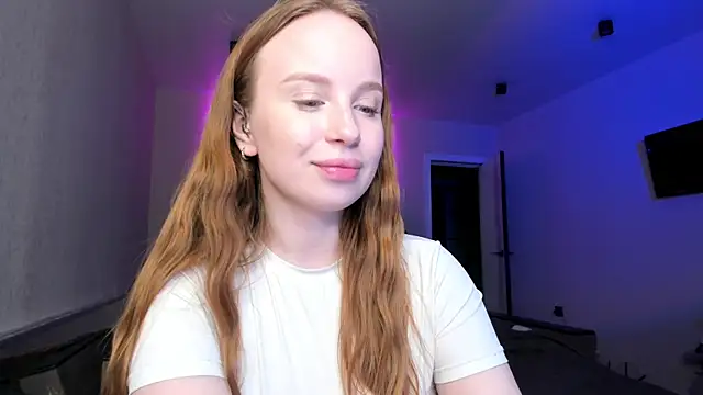BunnyShinex online show from May 23, 6:45 pm