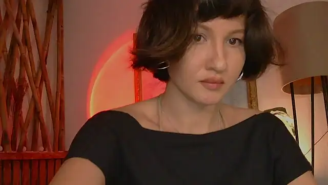 Snapshot of wanderwhitch chatting on May 22, 3:39 pm wanderwhitch online show from May 22, 3:39 pm