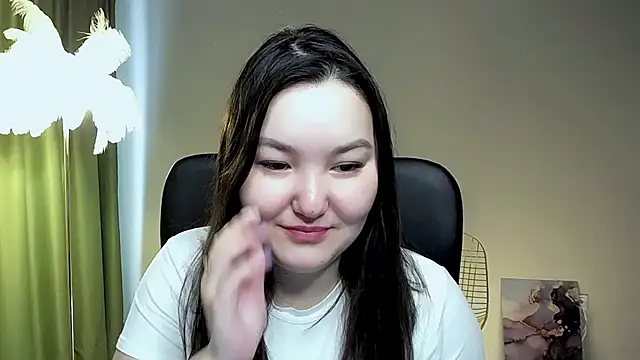 CamilaMartiez online show from May 1, 9:36 am