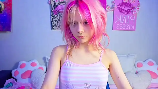 PerryKitty online show from July 26, 9:27 am