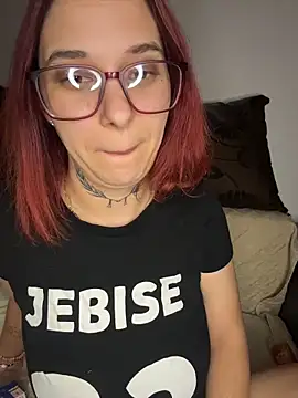jebise23 online show from May 21, 7:32 pm