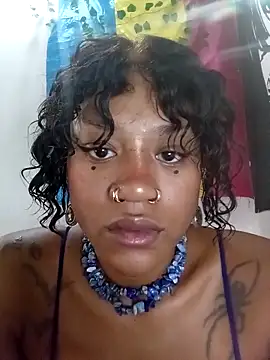 Snapshot of MoraDark chatting on March 28, 4:39 pm MoraDark online show from March 28, 4:39 pm