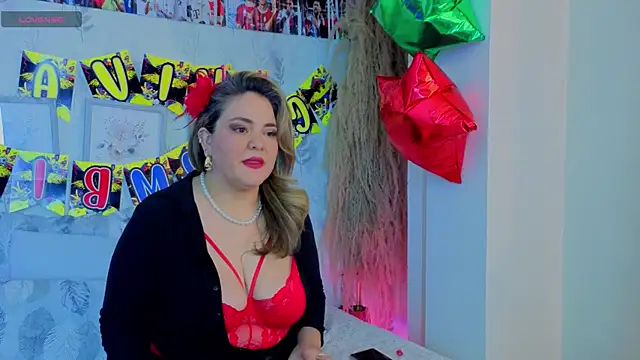 Natashablade   online show from July 3, 11:27 am