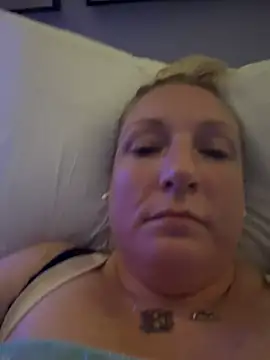 sweetkacibaby online show from April 30, 5:41 pm